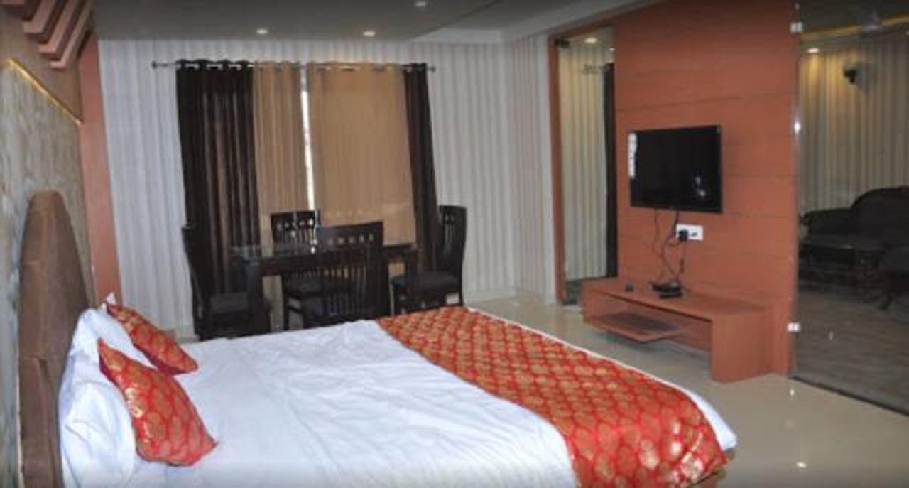Hotel Bns International Sasarām Zewnętrze zdjęcie
